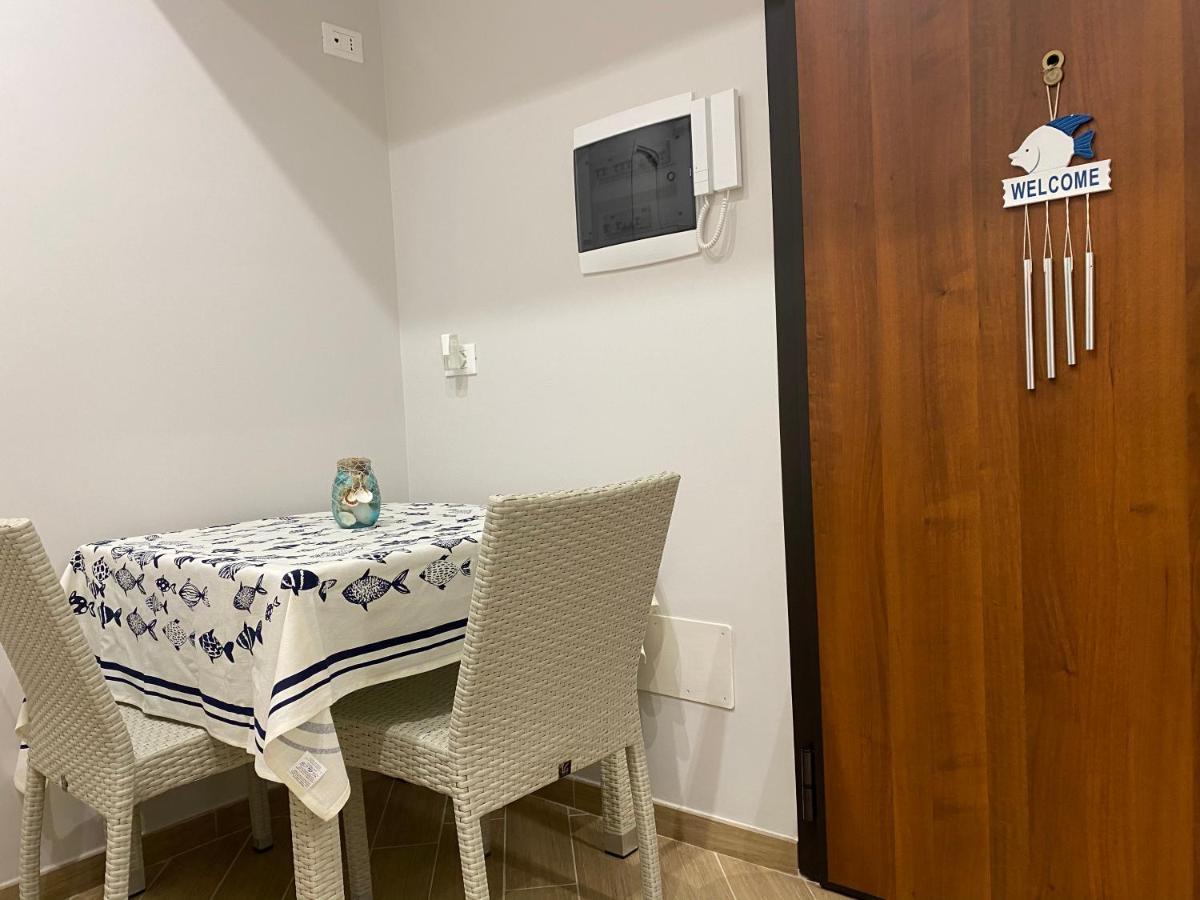 Casa Vacanze Antares Шила Екстериор снимка